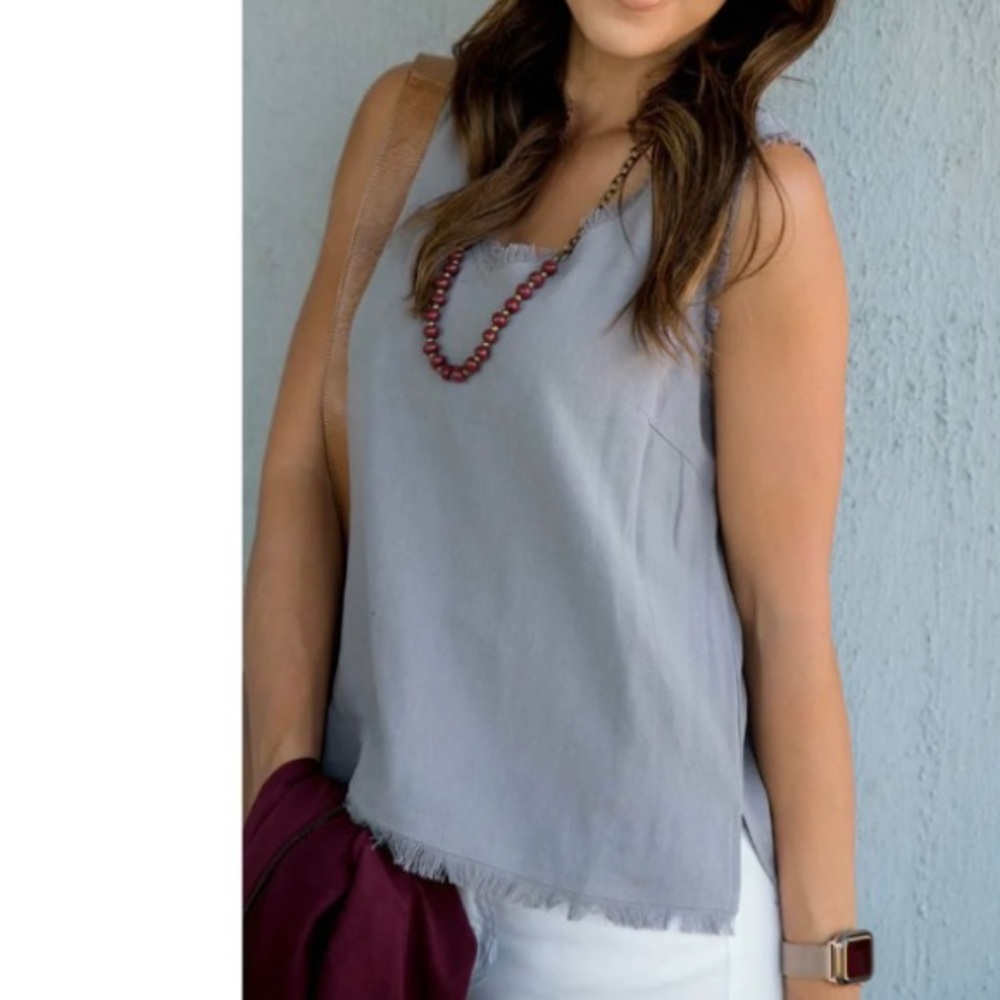 BETSEY’S BOUTIQUE SHOP All The Fringe V Tank